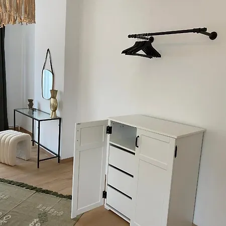 Апартаменты Cosy Alba Plein Centre Визе